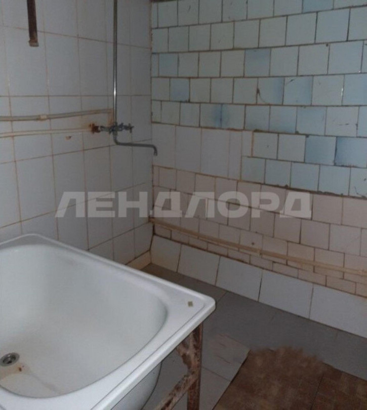 Комната Ворошиловский проспект, 18/18 Комната Ворошиловский проспект, 18/18