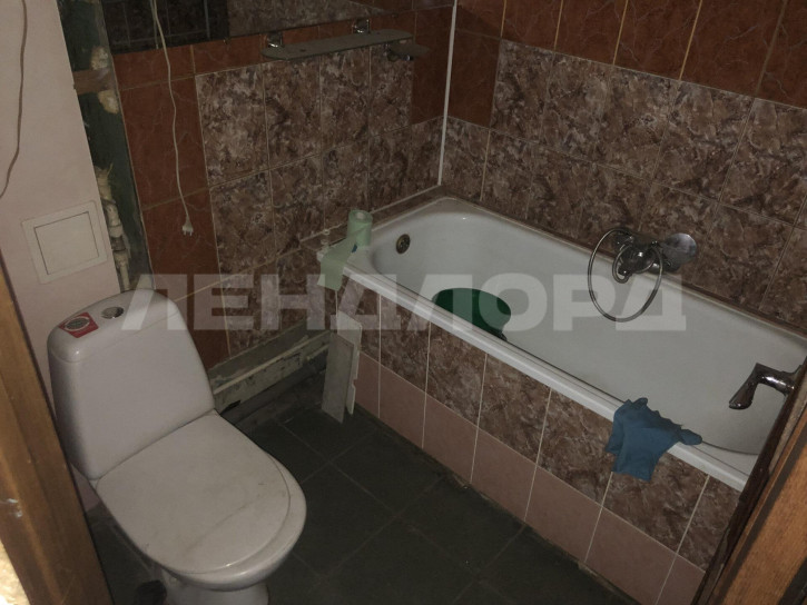2-комн квартира Спортивная улица, 31Б