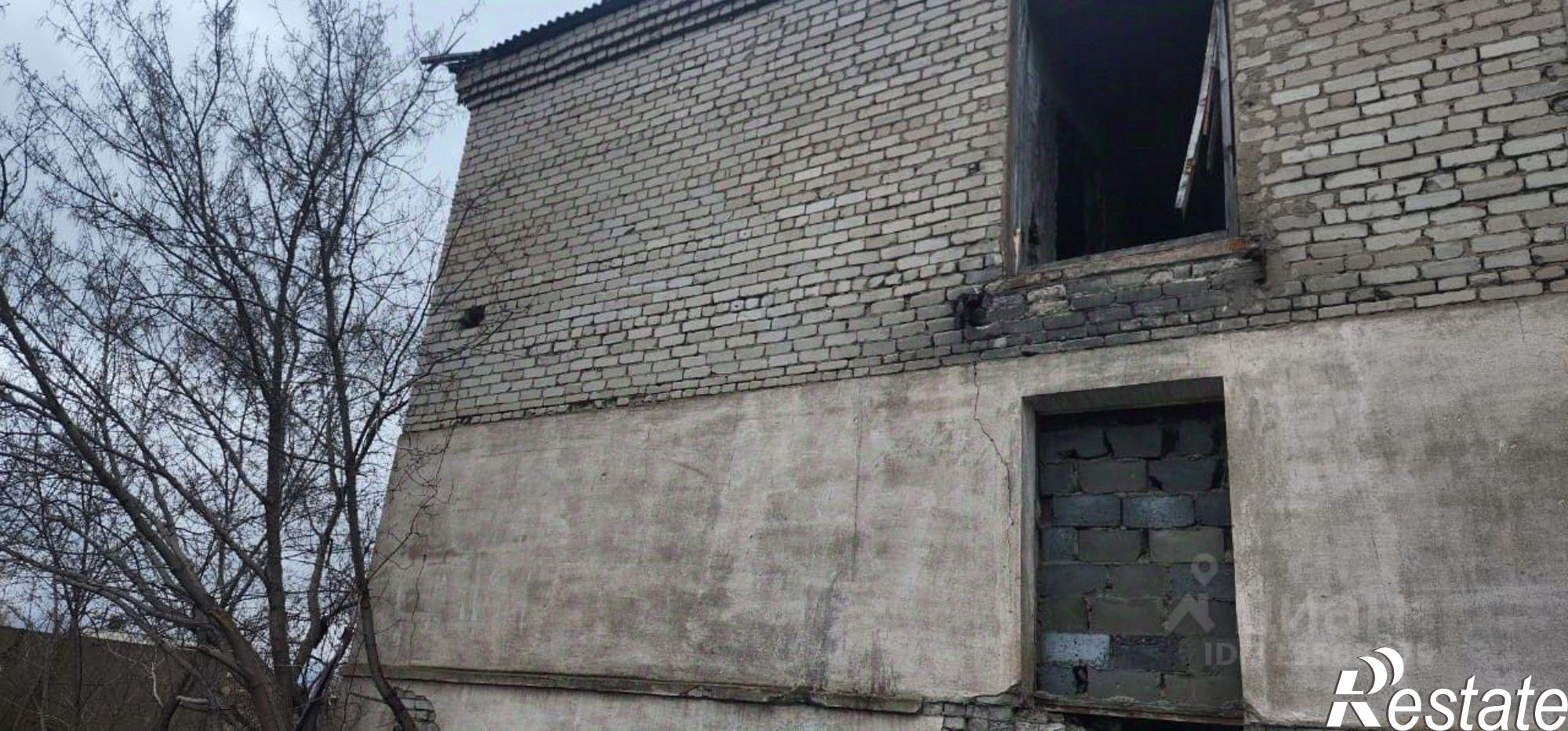 Купить ОСЗ, отдельно стоящее здание за 184 167 рублей на Элеваторный пер, 1