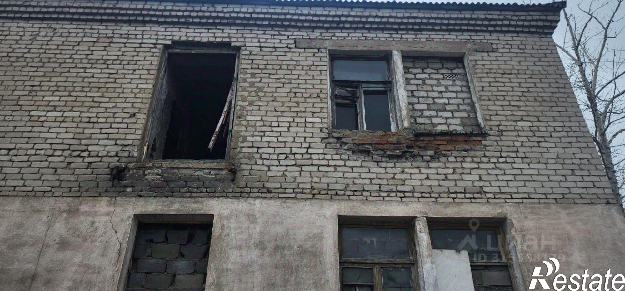 Купить ОСЗ, отдельно стоящее здание за 184 167 рублей на Элеваторный пер, 1