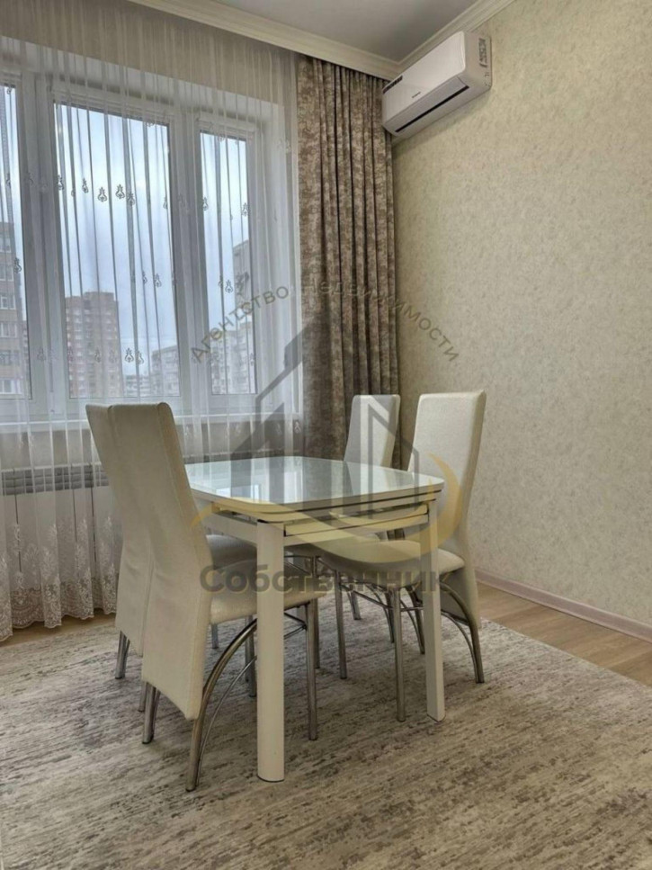 3-комн квартира Степной мкр, 13