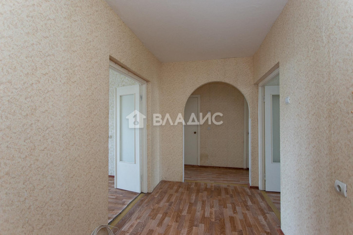 3-комн квартира улица Фатьянова