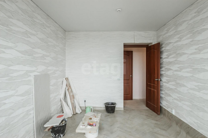 2-комн квартира улица Газовиков, 30