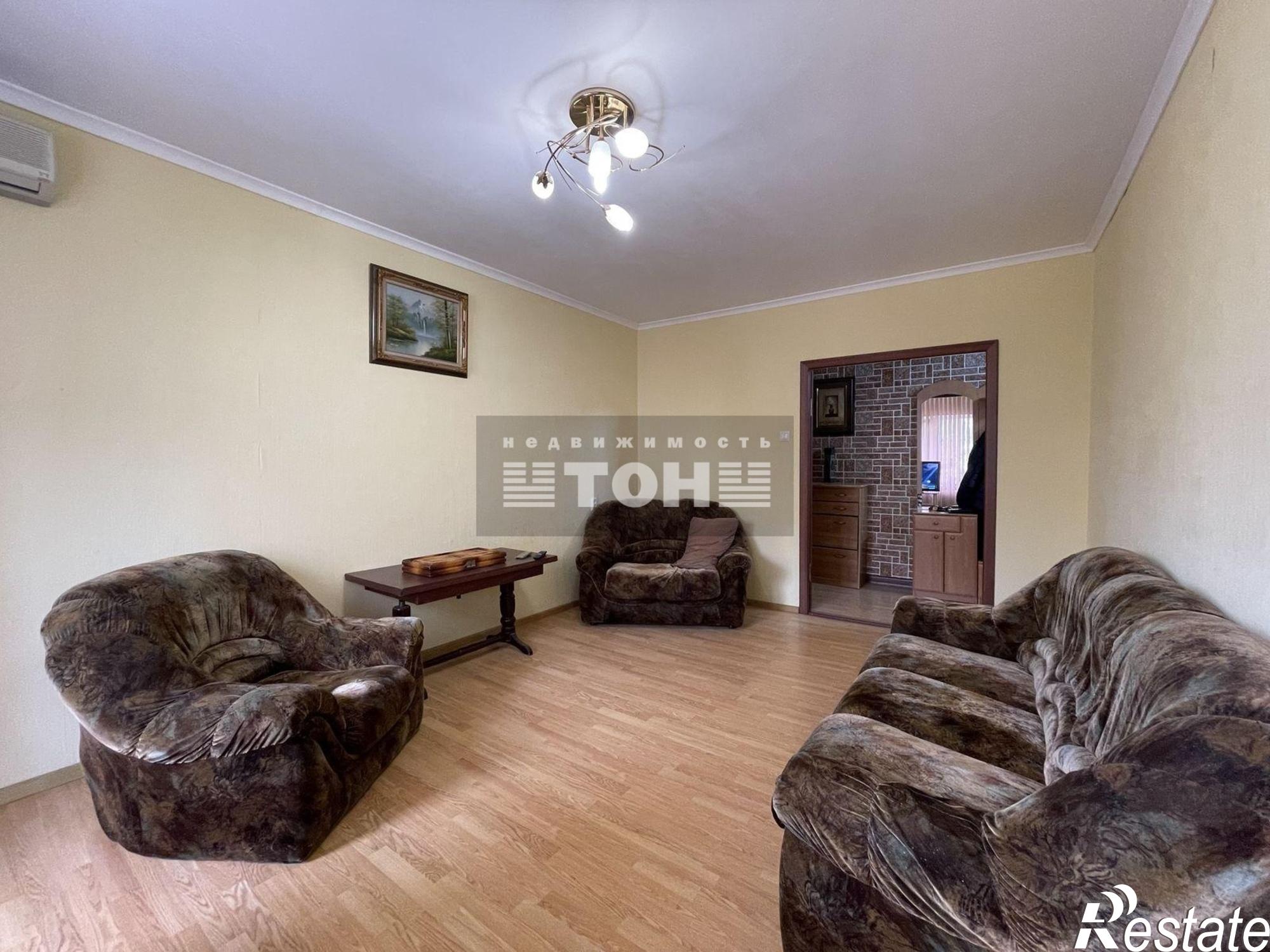 Купить квартиру за 12 400 000 рублей на мкр. Парус, д. 11