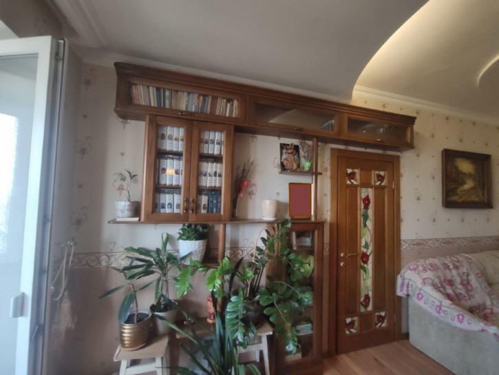 2-комн квартира Челюскинцев, 32