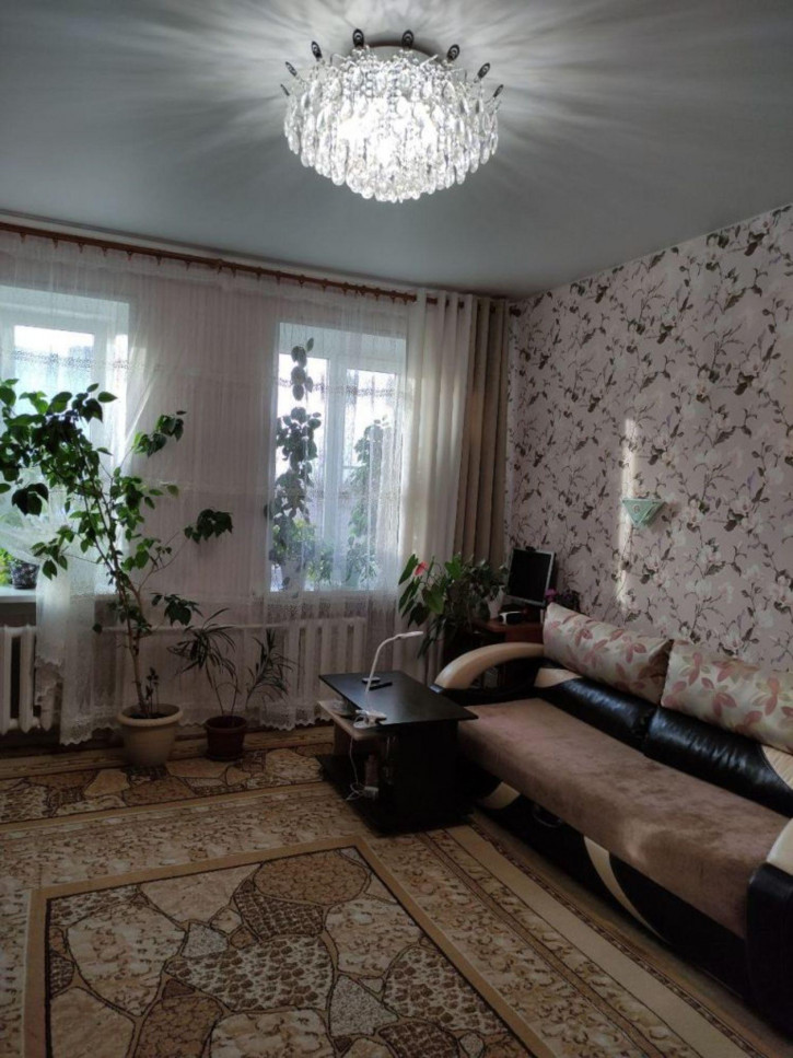 2-комн квартира Меланжевая 1-я ул, 4