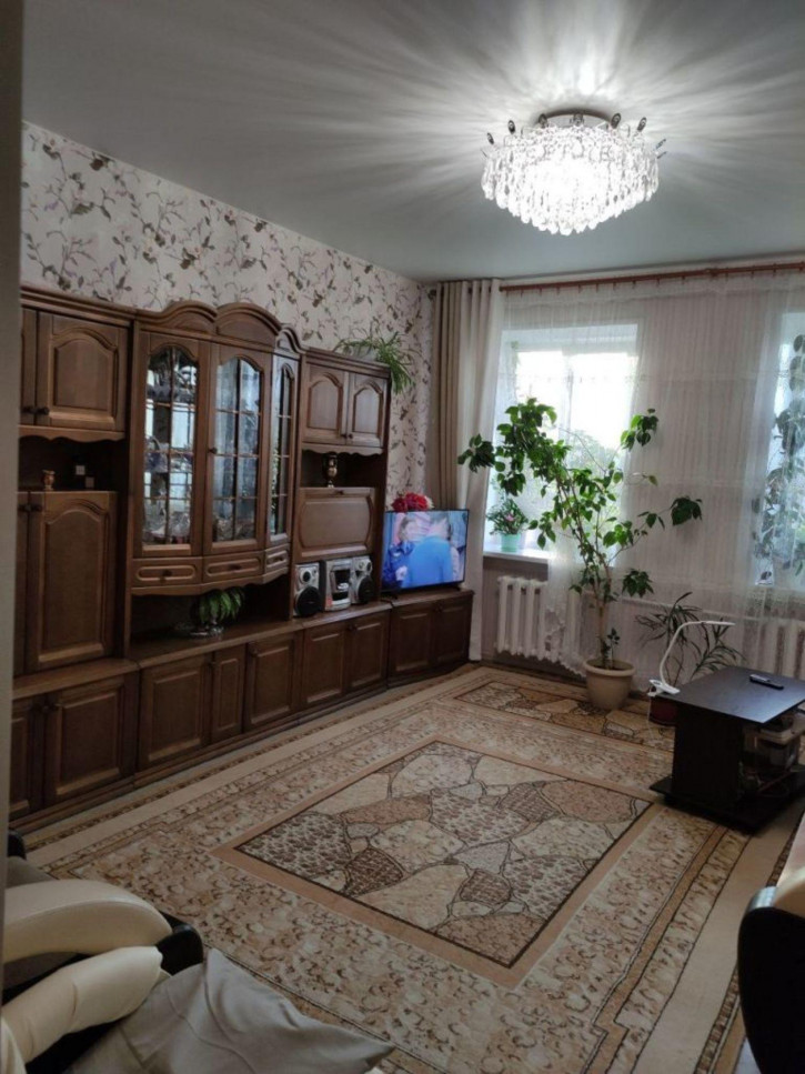 2-комн квартира Меланжевая 1-я ул, 4