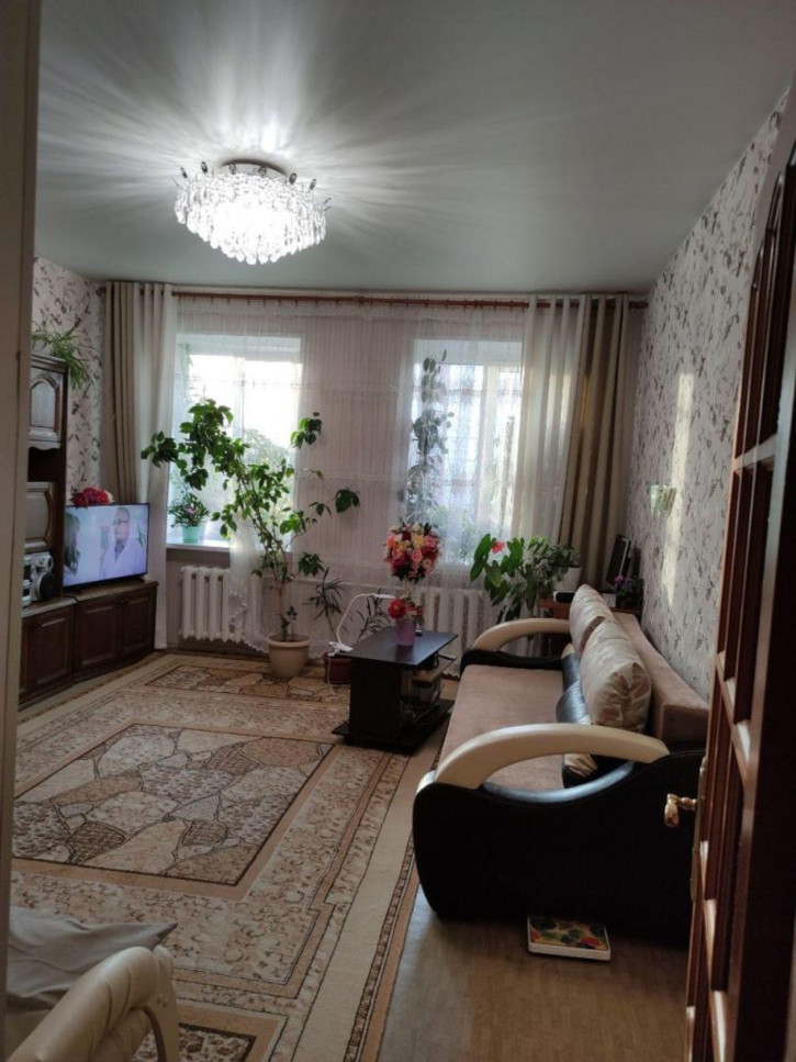 2-комн квартира Меланжевая 1-я ул, 4