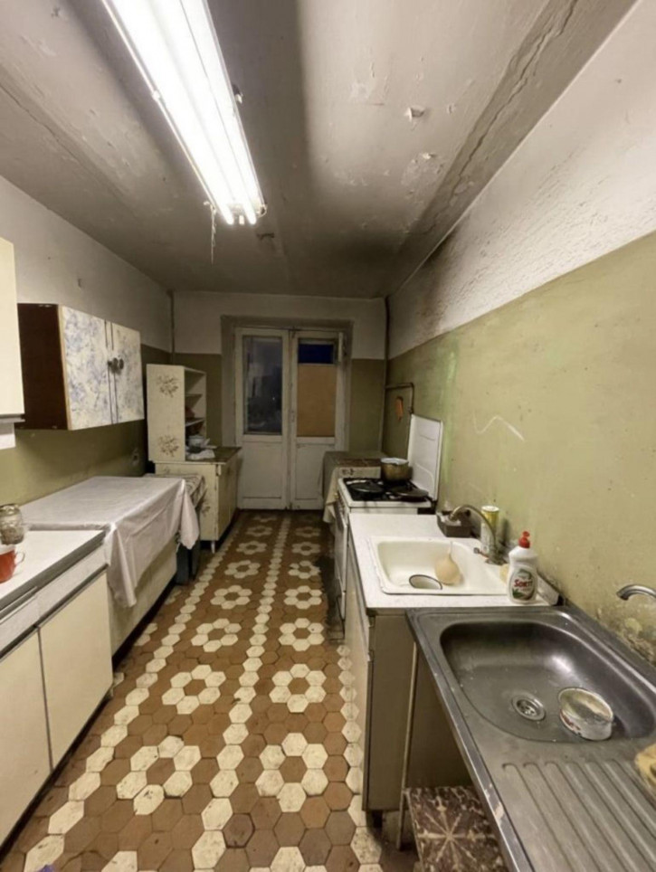 Комната Аникина ул, 5