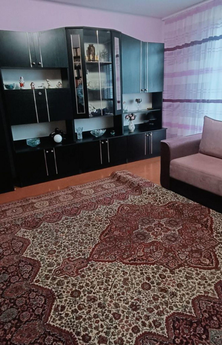 3-комн квартира Южное ш, 6 в