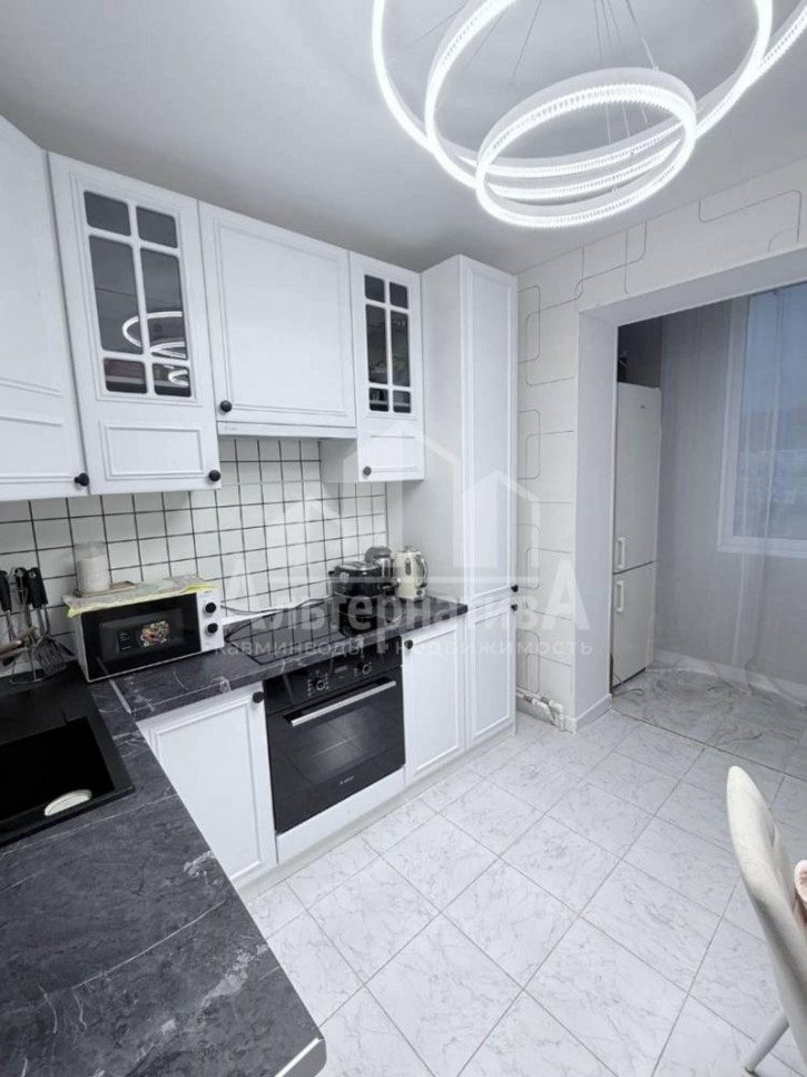 3-комн квартира Главная ул.