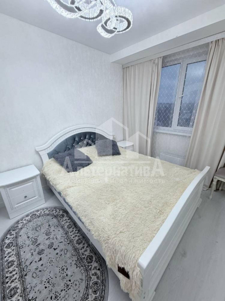 3-комн квартира Главная ул.