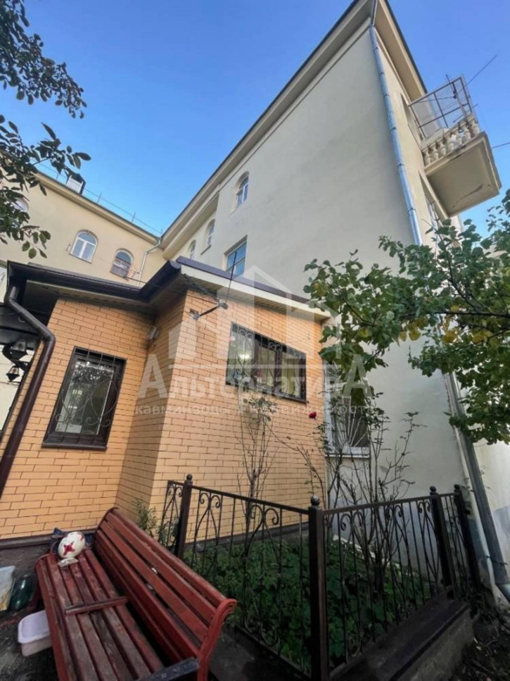 2-комн квартира Речной пер.