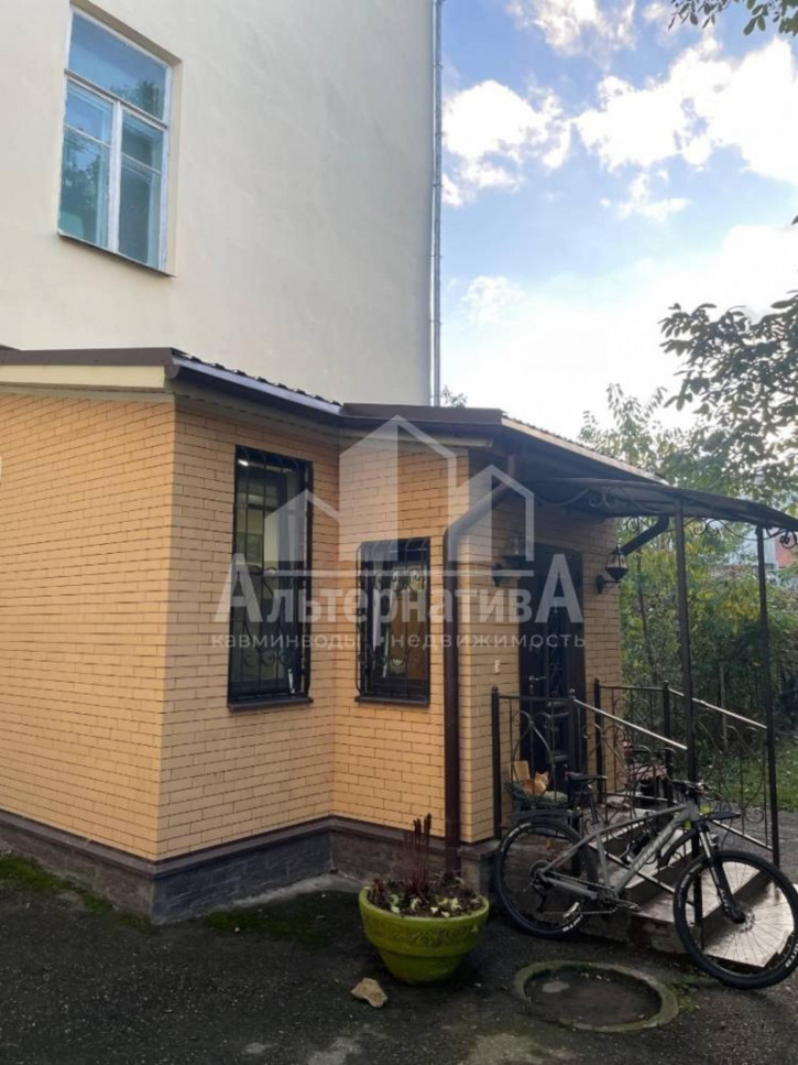 2-комн квартира Речной пер.