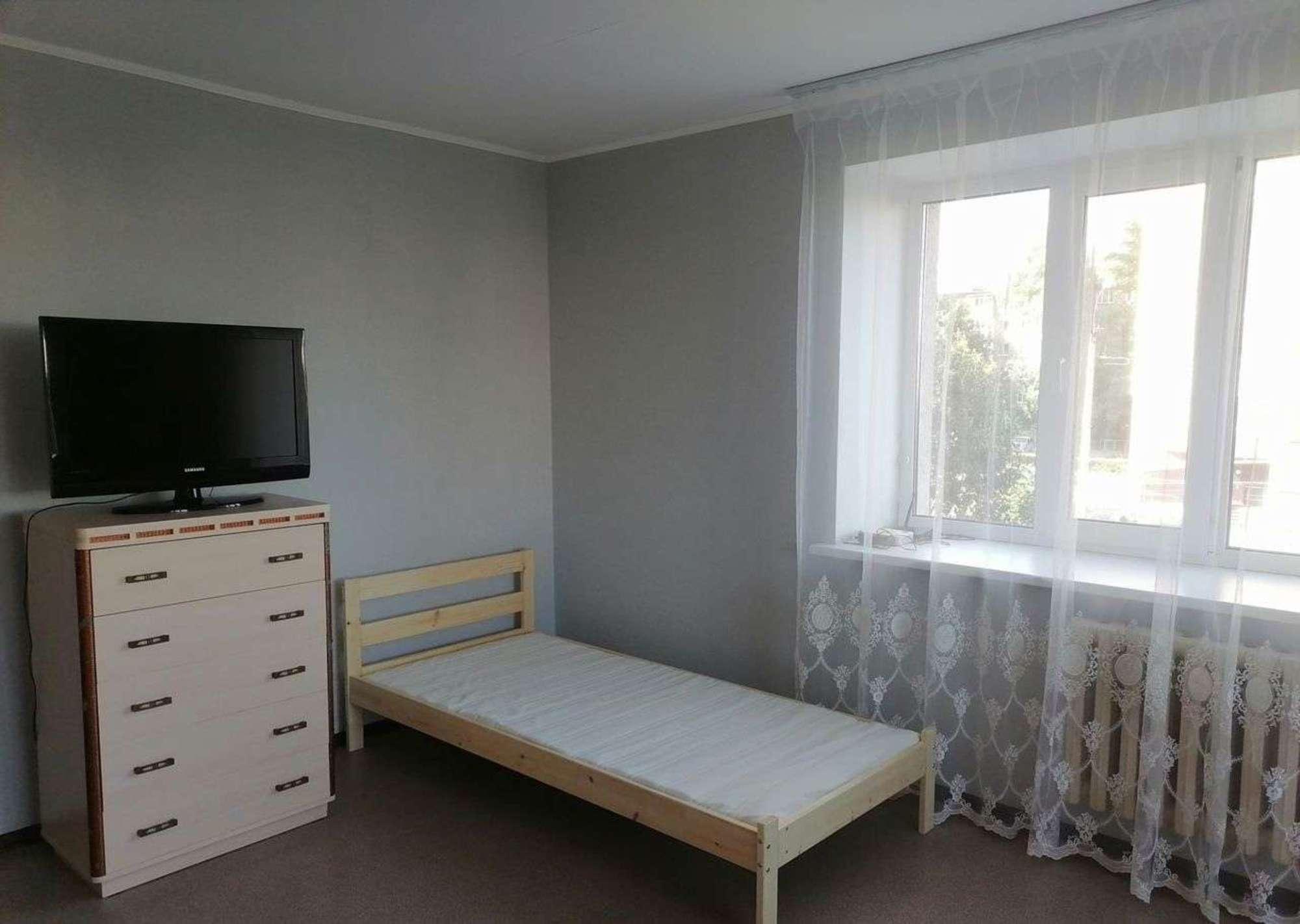 Сдать комнату за 14 000 рублей на Карбышева улица, 71