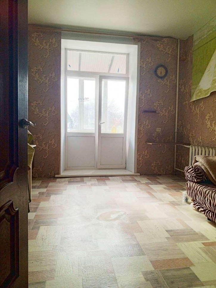 3-комн квартира Металлургов проспект, 13