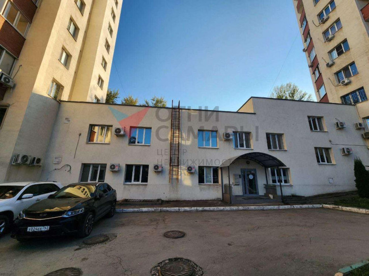 3-комн квартира Советской Армии улица, 151