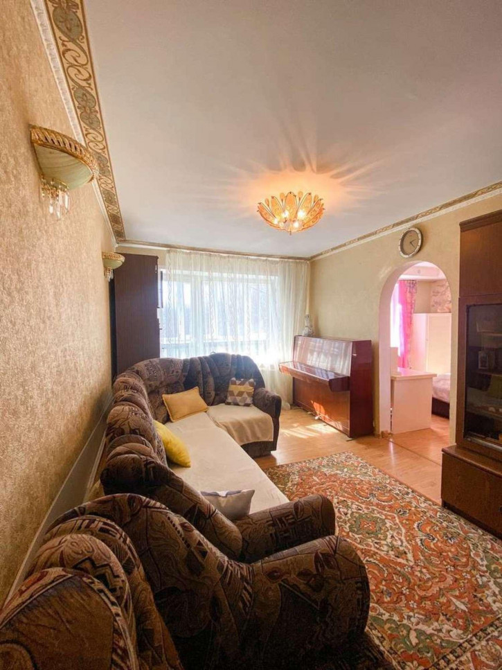 3-комн квартира 15-й квартал, 12