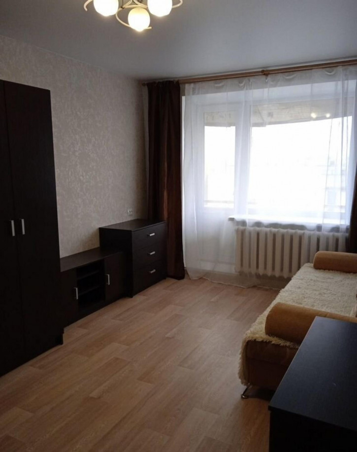 1-комн квартира Промышленности улица, 315