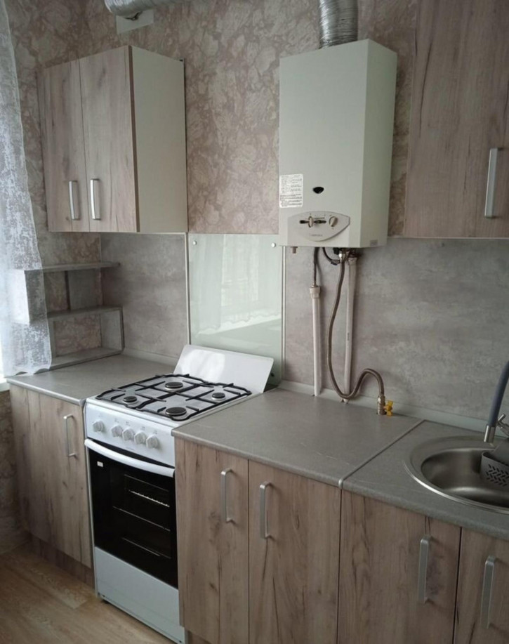 1-комн квартира Промышленности улица, 315