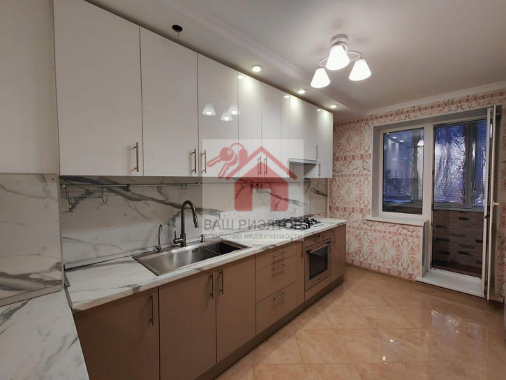 4-комн квартира Минская улица, 31