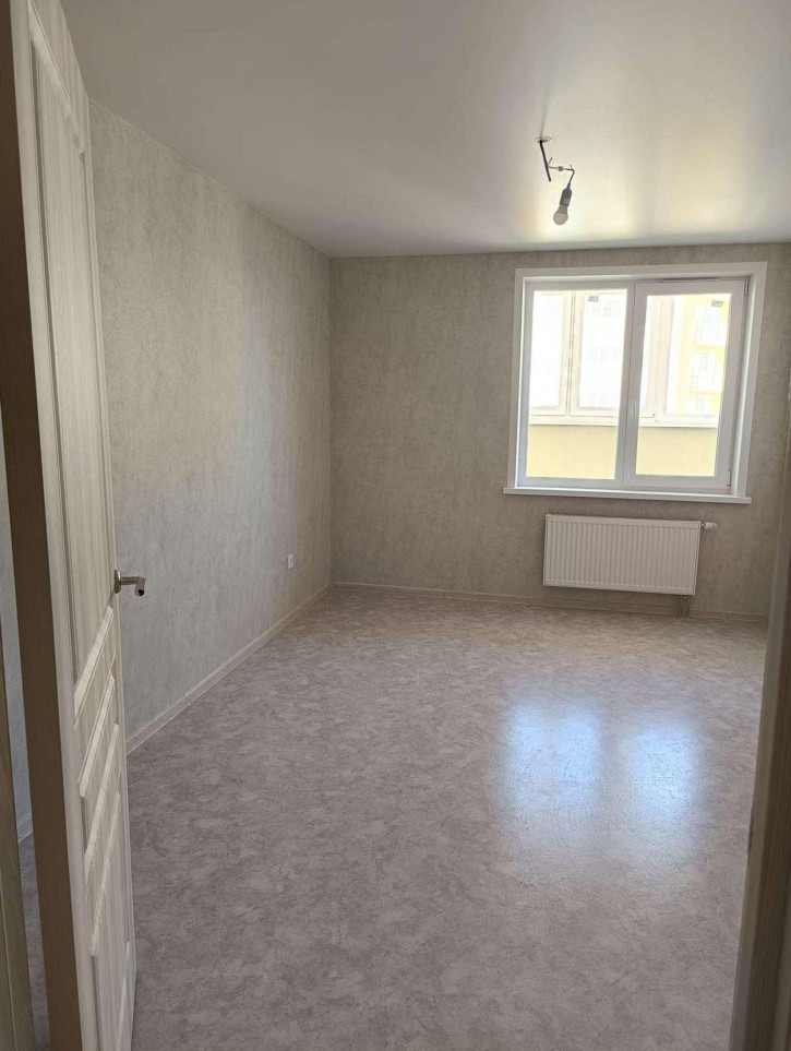 3-комн квартира Физкультурная улица, 103А