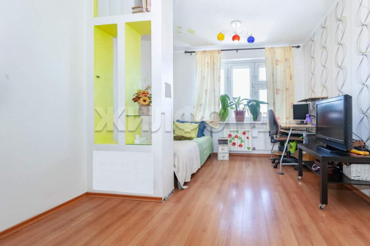 2-комн квартира Микрорайон улица, д.48А