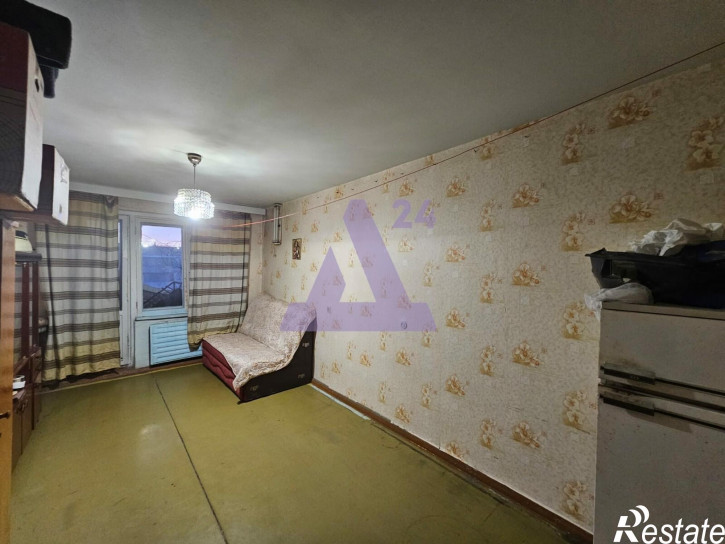 3-комн квартира улица Панфиловцев, дом 35