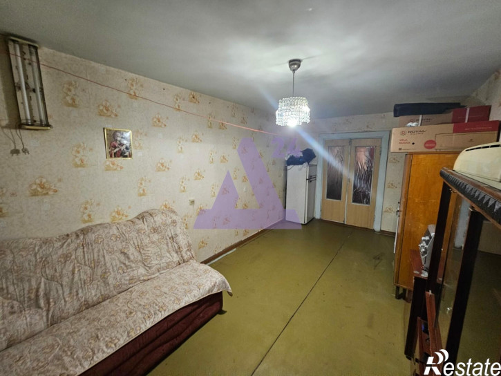 3-комн квартира улица Панфиловцев, дом 35