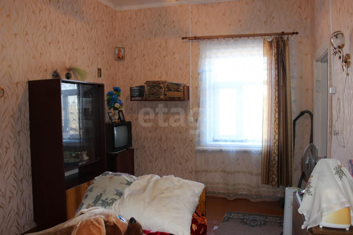 2-комн квартира Железнодорожная улица, 12