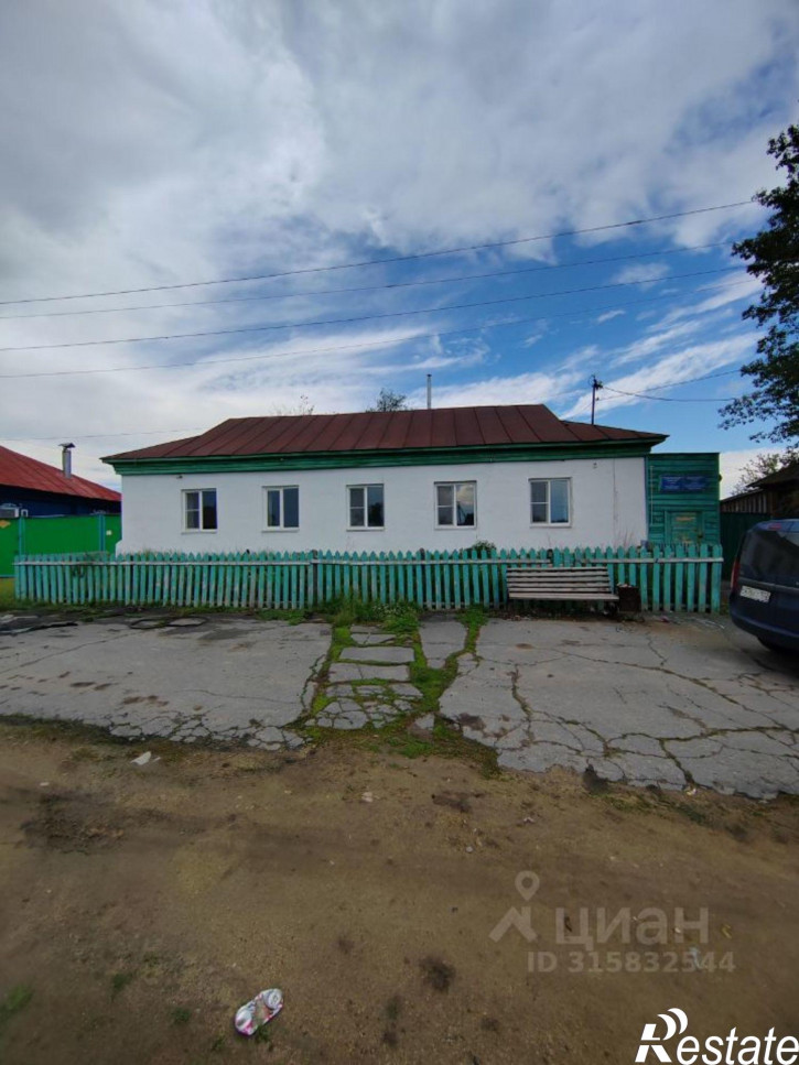 Отдельное здание м.р-н Учалинский, с.п. Ахуновский сельсовет, с Ахуново, ул Партизанская