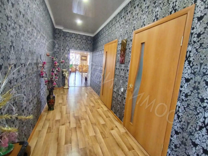 2-комн квартира Красина ул, 82