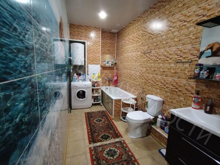 2-комн квартира Красина ул, 82