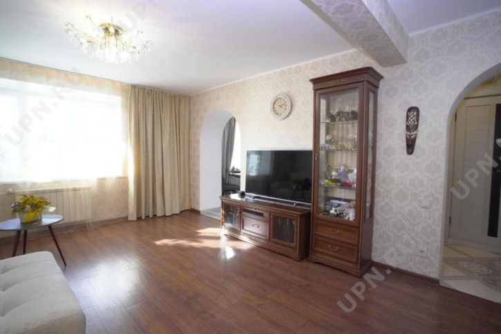 4-комн квартира радищева, 53/1