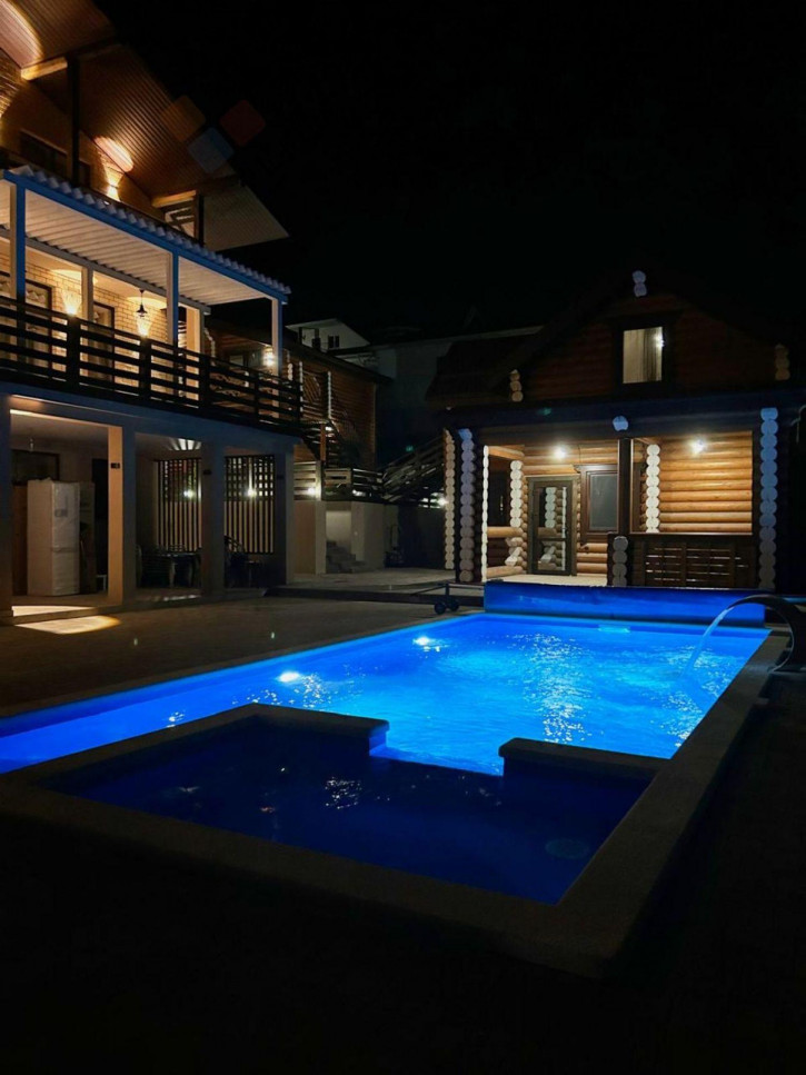 Отдельное здание дмитрия орехова, 30