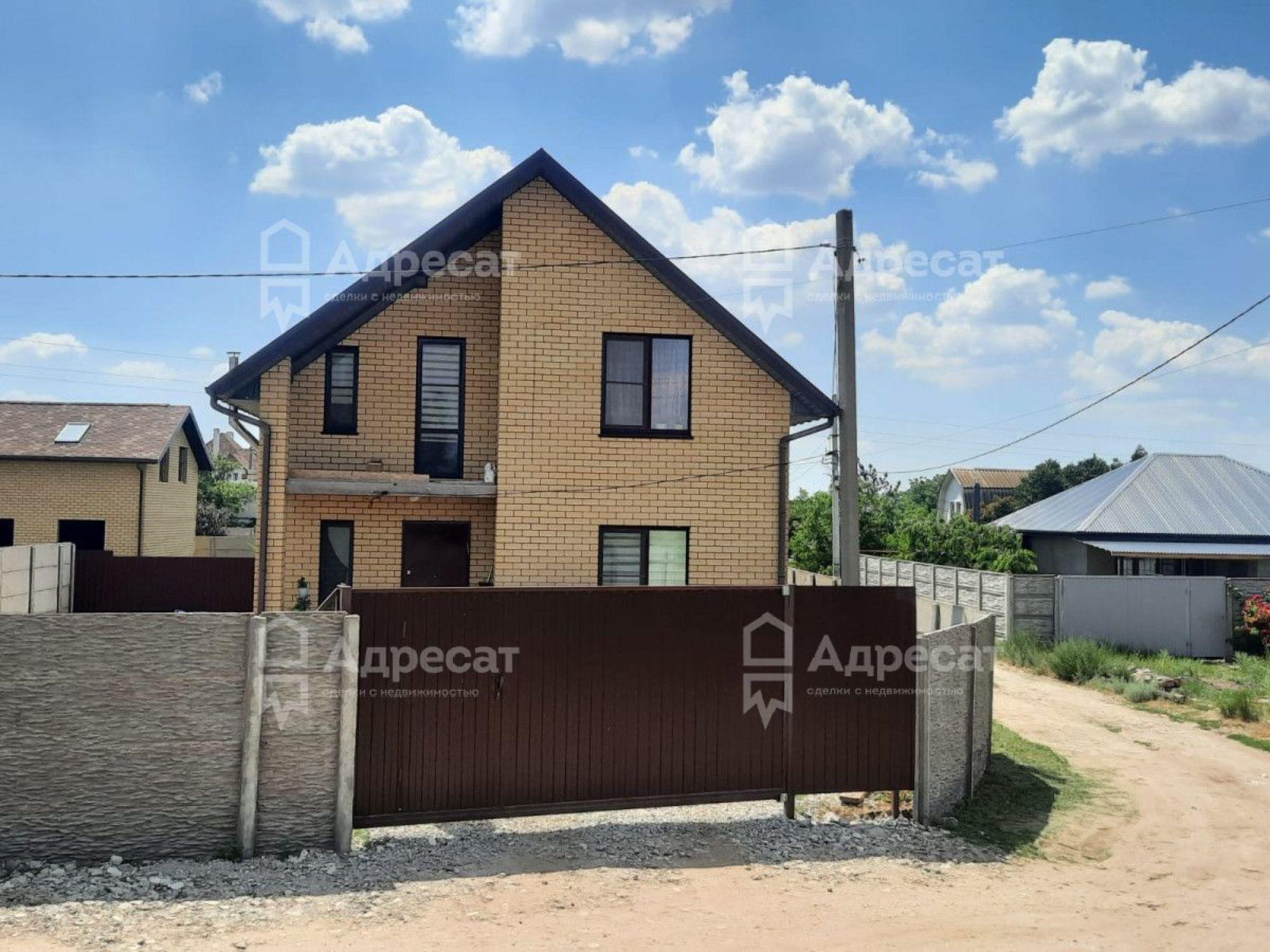 Купить дачу, дом, коттедж за 8 500 000 рублей на ул. Латошинская