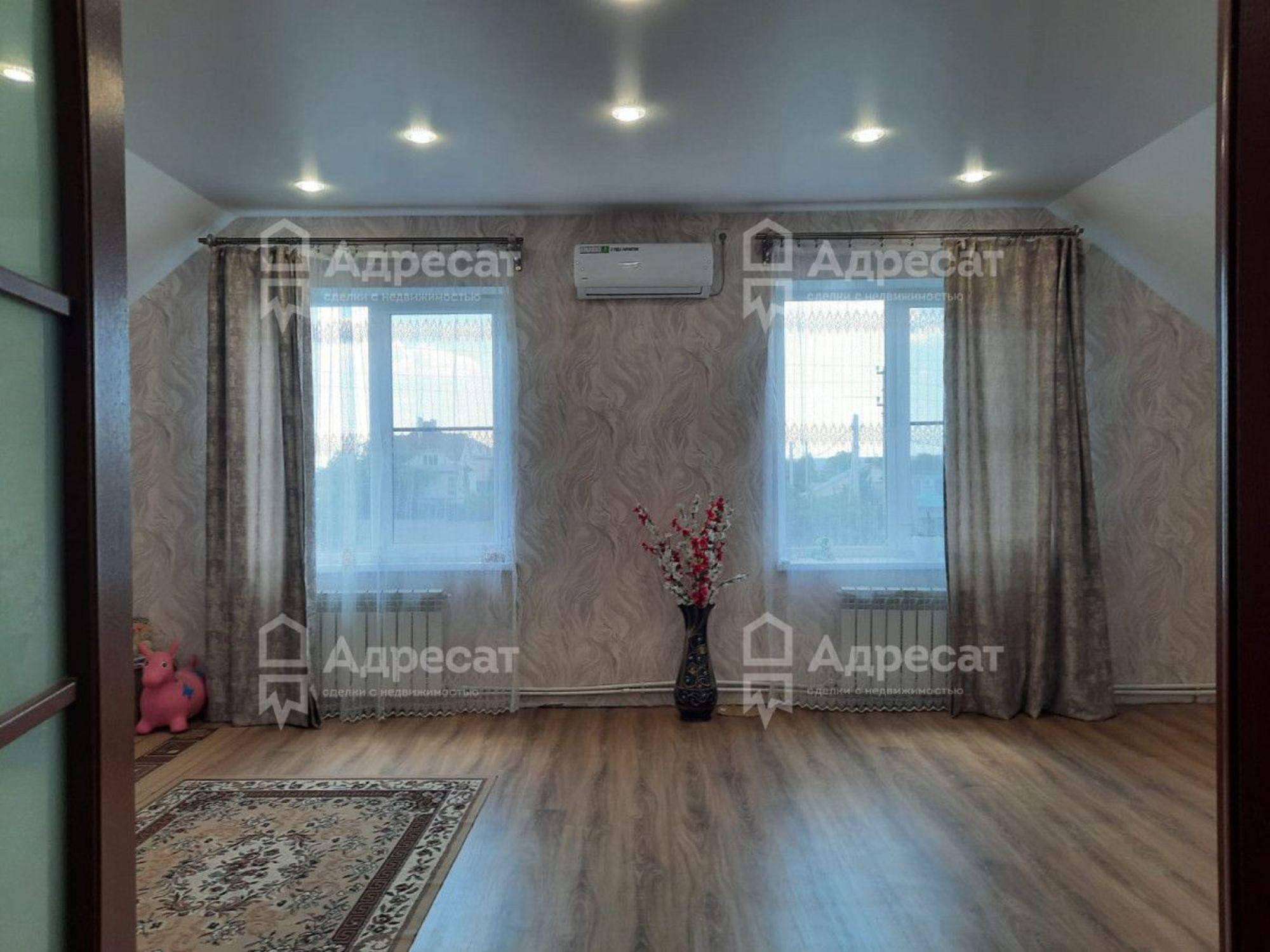 Купить дачу, дом, коттедж за 8 500 000 рублей на ул. Латошинская