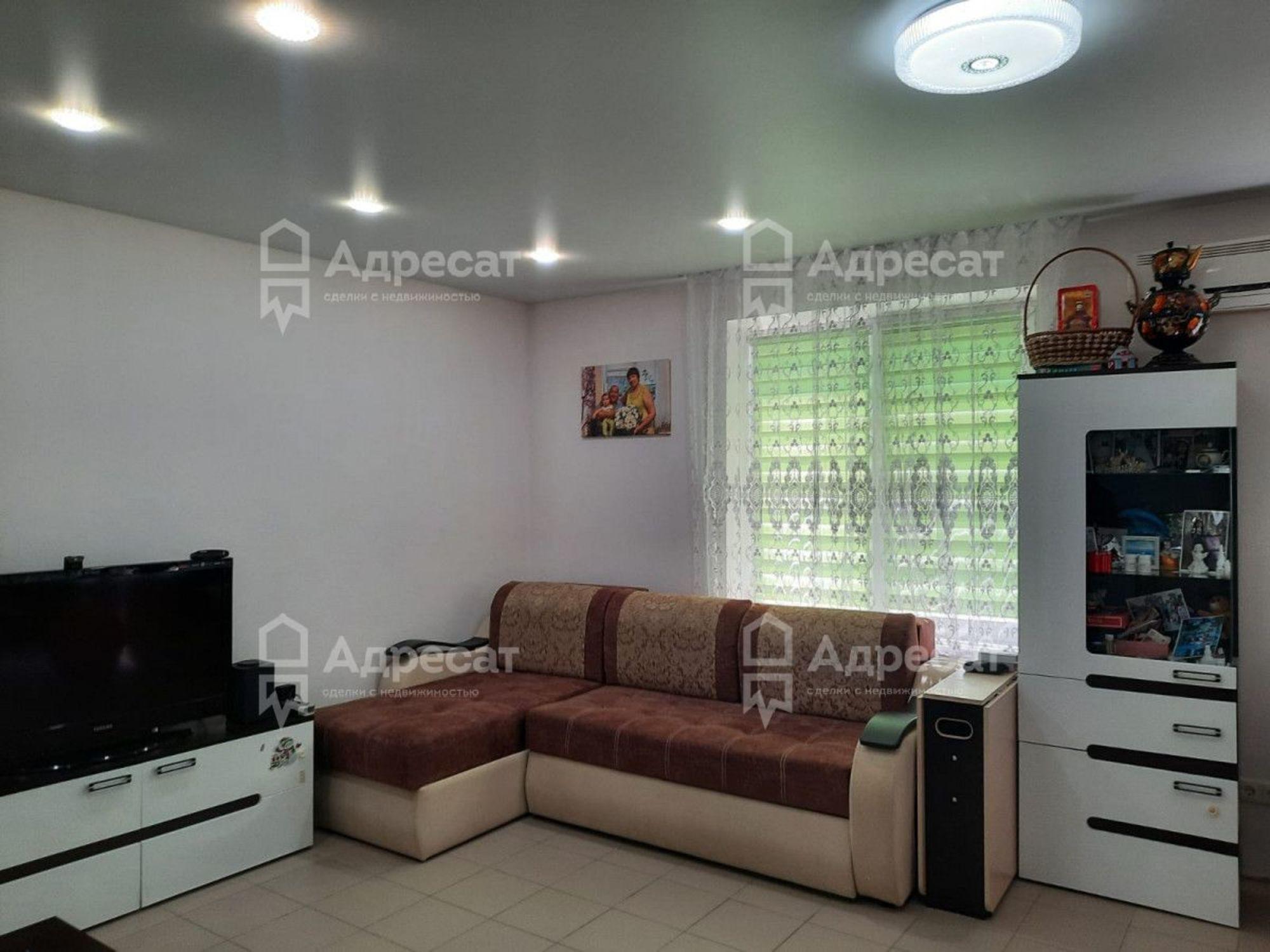 Купить дачу, дом, коттедж за 8 500 000 рублей на ул. Латошинская