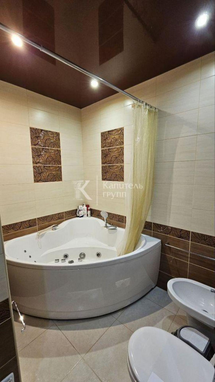 2-комн квартира ул Немцова, 4