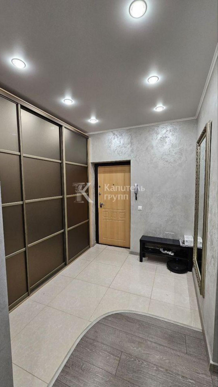 2-комн квартира ул Немцова, 4