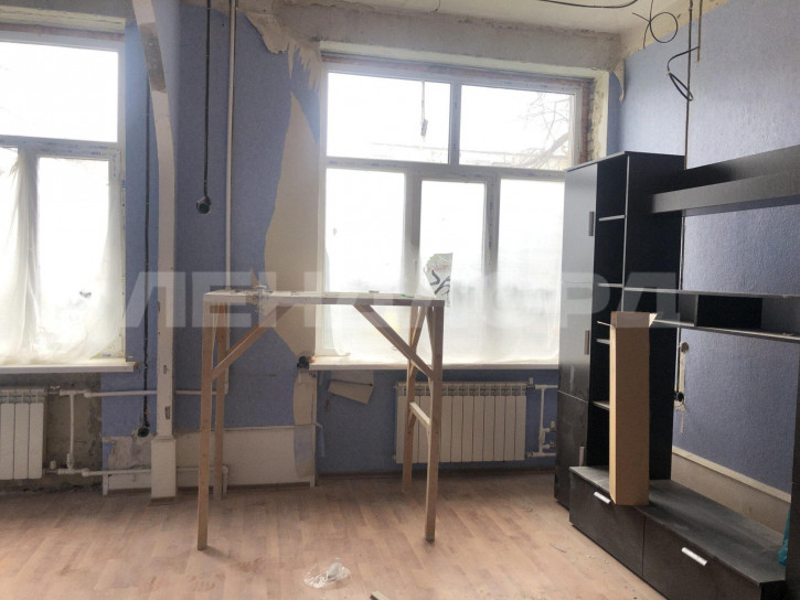 3-комн квартира улица Горького, 6