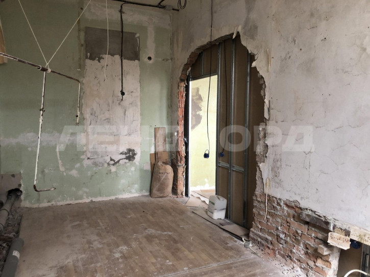 3-комн квартира улица Горького, 6