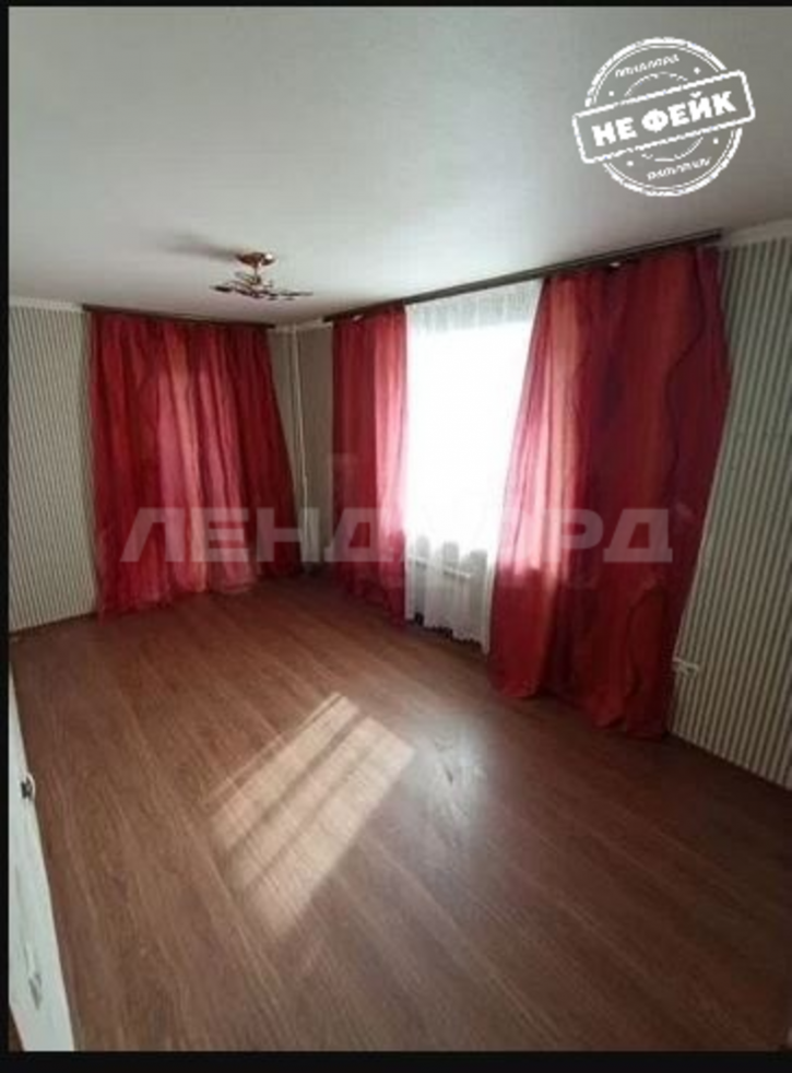 2-комн квартира улица Думенко, 13