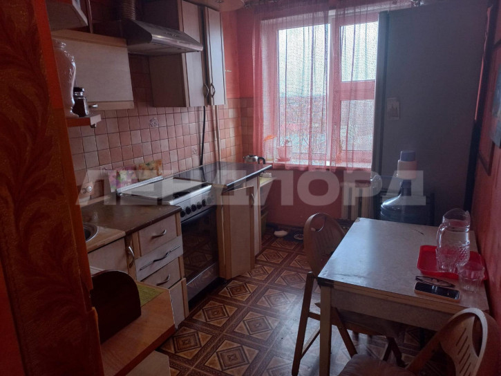 3-комн квартира улица Содружества, 47