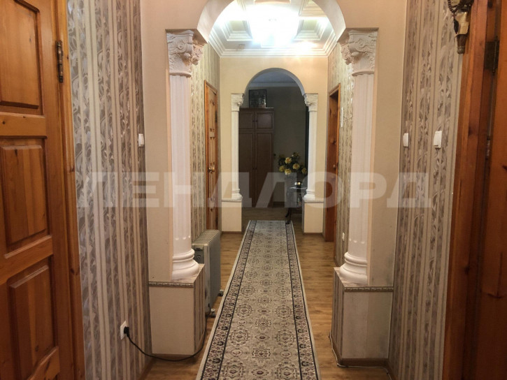 5-комн квартира улица Свободы, 23