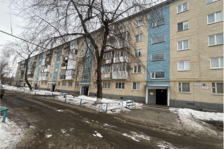3-комн квартира Тимирязева 7
