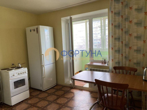 Продажа 2-комн квартиры Губкина ул, 15д