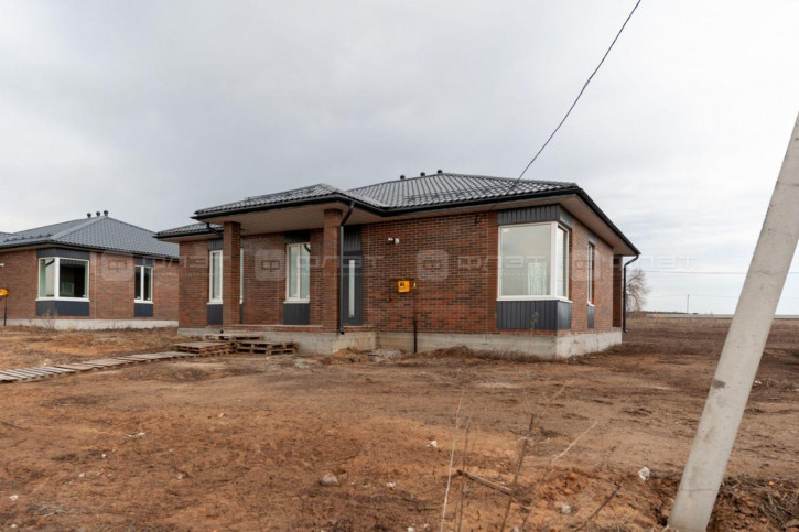 Коттедж/дом ул. Павла Сухого, дом 25