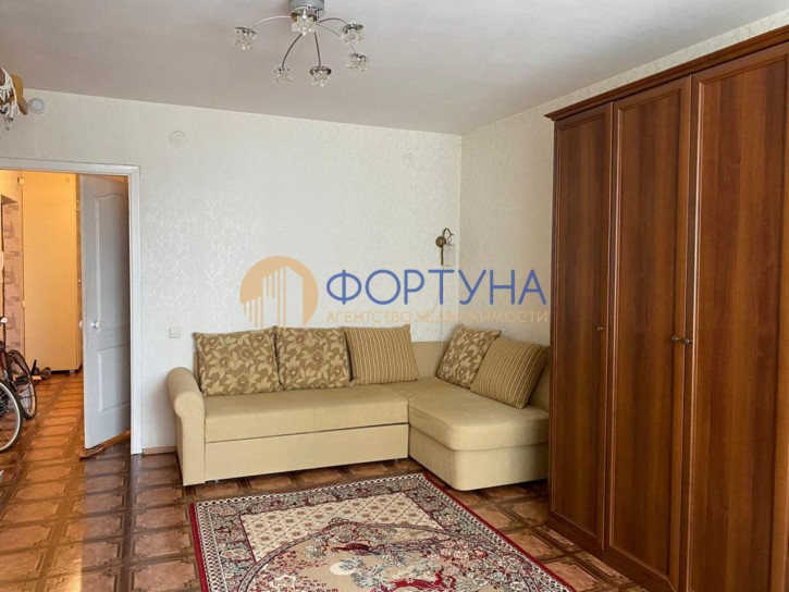 2-комн квартира Губкина ул, 15д