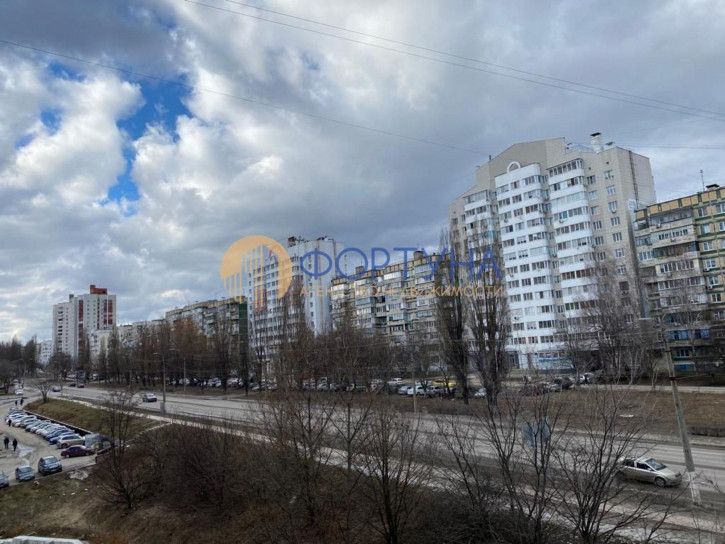 2-комн квартира Губкина ул, 15д